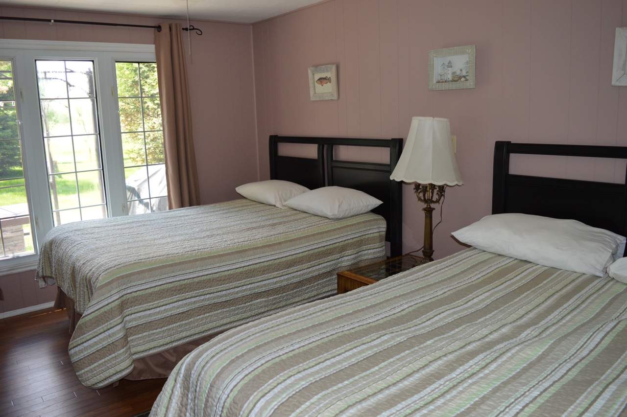 Queen Sized Pillow-top mattresses Cottages 1,5,6,7,8,9 and 10 have just been upgraded with new mattresses, with cottages 3 and 4 to be updated in the near future.